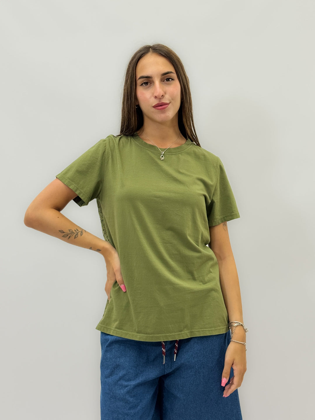 Hanneke™  |  soft luxurious fabrics T-shirt