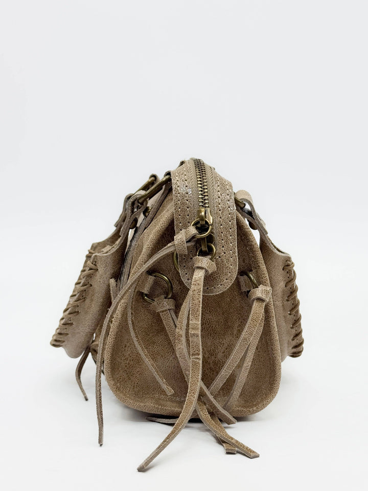 Genuine leather Daniëlle™ borse bag by Emma & Rose Cape Town, stylish Italian leather handbag with elegant design.