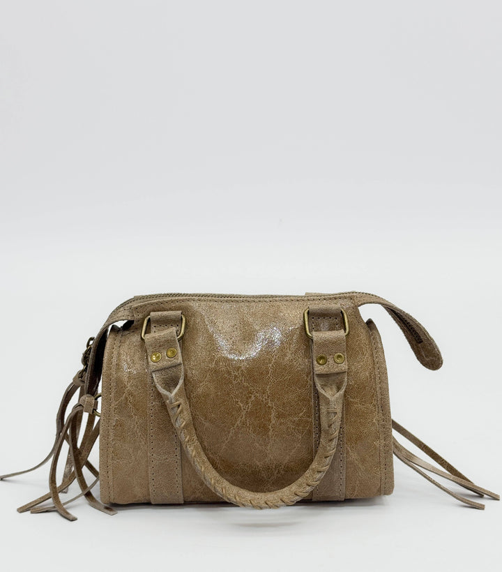 Genuine leather Borsa Daniëlle™ by Emma & Rose Cape Town, stylish Italian leather handbag with elegant design.