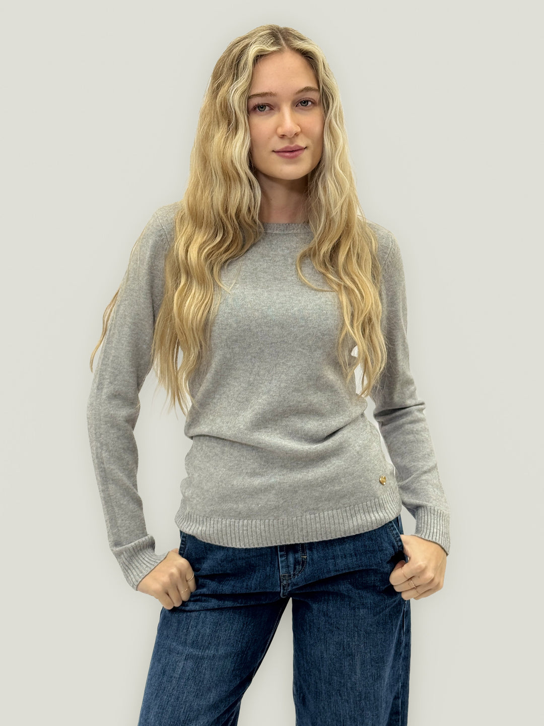 Mariska™  |  Basic Soft Crew Jumper