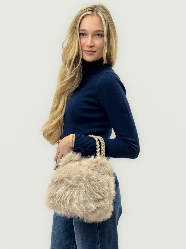 Willemien™  |  Soft Faux Fur Handle