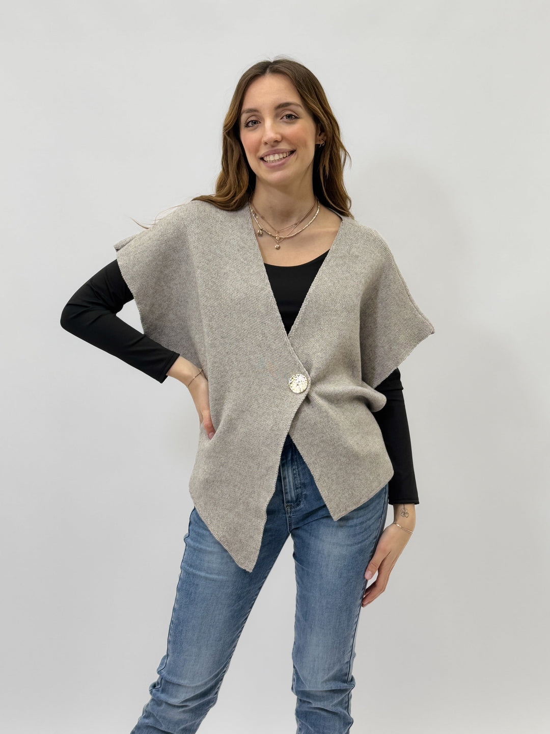 Mieke™  |  Asymmetric Top Button