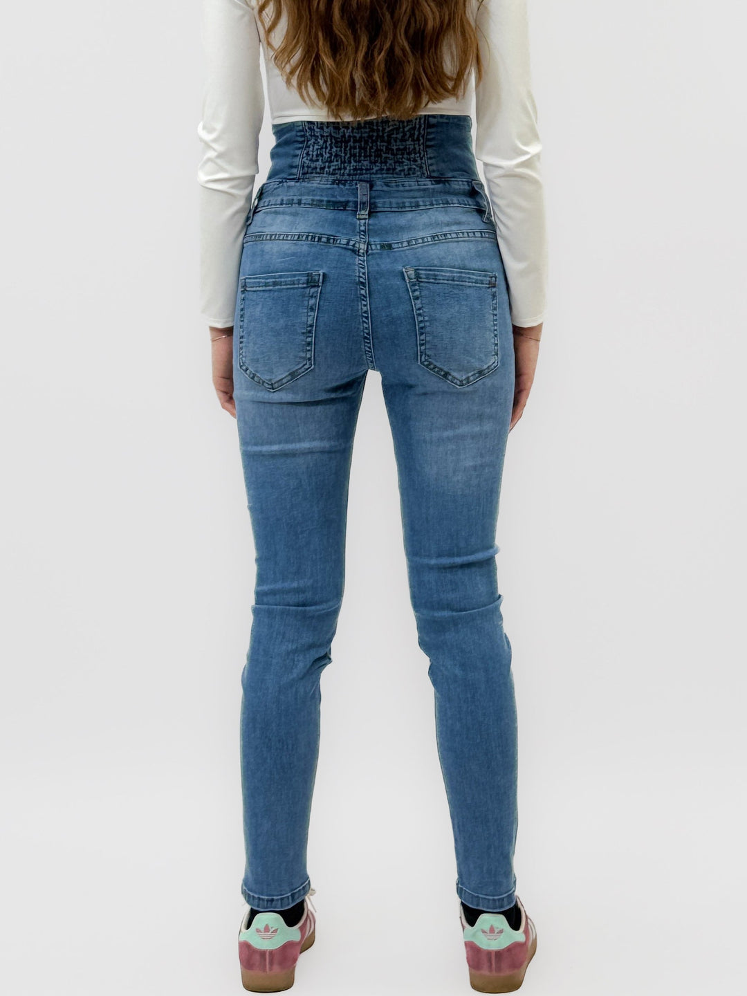 Romy™  |  High-waisted Skinny Jeans Buttons