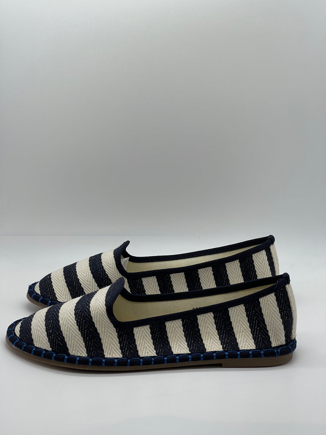 Charlize™  |  Striped soft luxurious fabrics Friulane