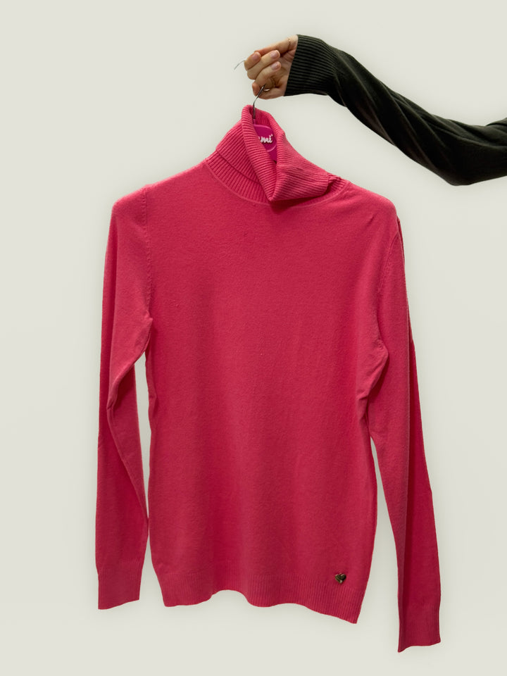 Gabriëlle™  |  Basic Long Sleeve Neck