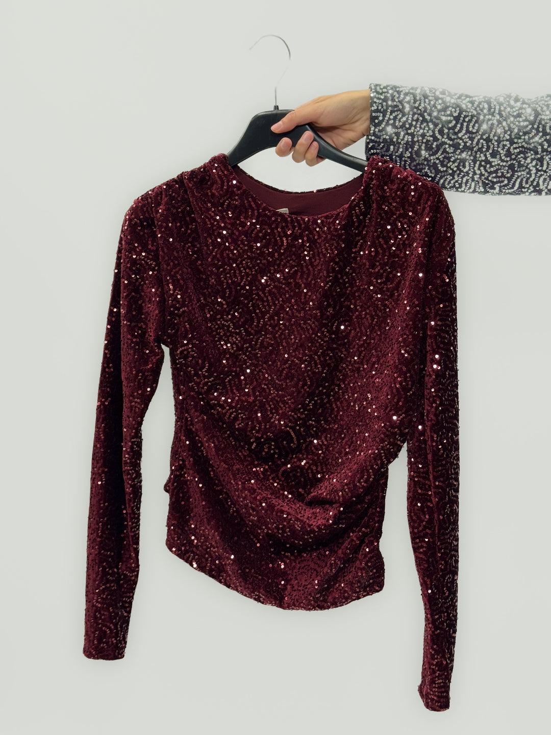 Lara™  |  Long Sleeve All-Over Top