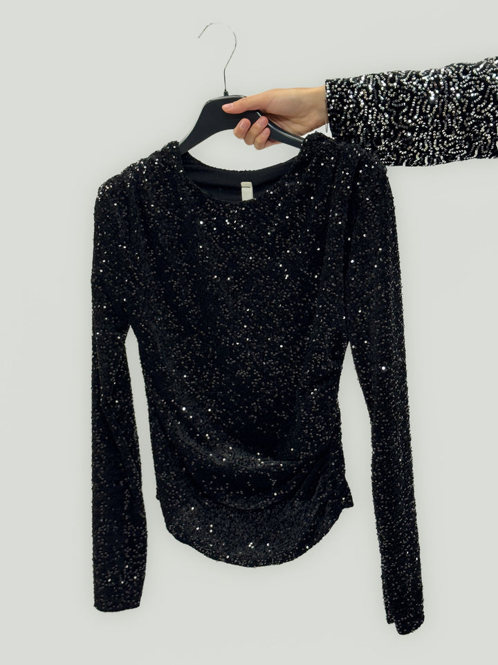 Lara™  |  Long Sleeve All-Over Top
