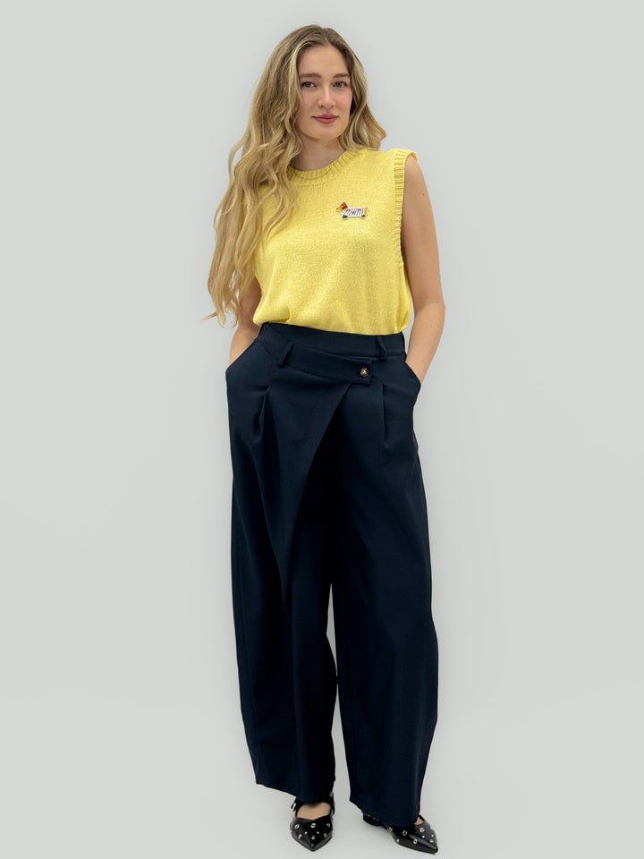 Gabriëlle™  |  Lightweight Knitted Gilet Chic
