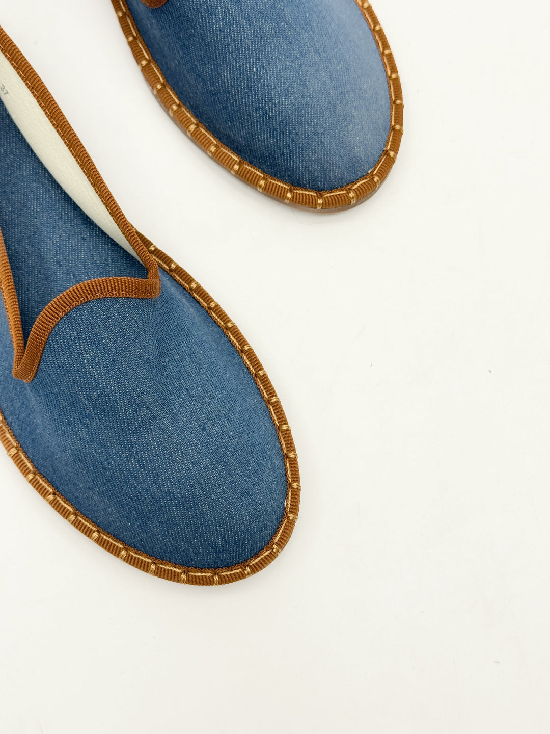 Viviane™  |  soft luxurious fabrics Friulane Border