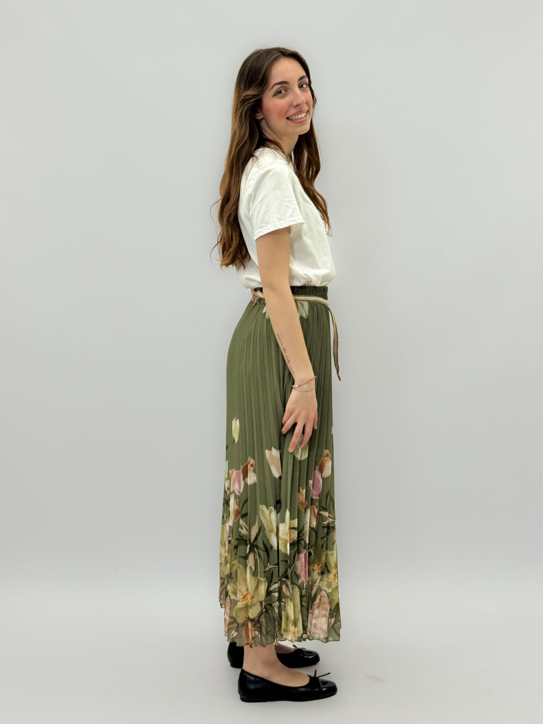 Zoë™  |  Pleated Skirt Flowers Belt