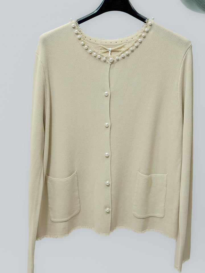 Doreen™  |  Elegant Cardigan Pearl Buttons