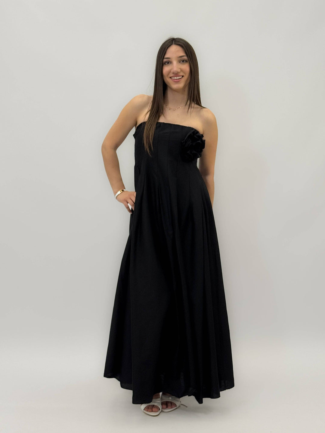 Flora™ flowing dress by Emma & Rose Cape Town, lightweight abiti with floral print and elegant drape, shown on model.