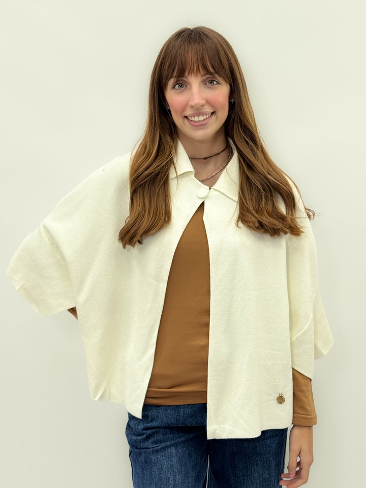 Bronwyn™  |  Soft Chic Cape Comfort