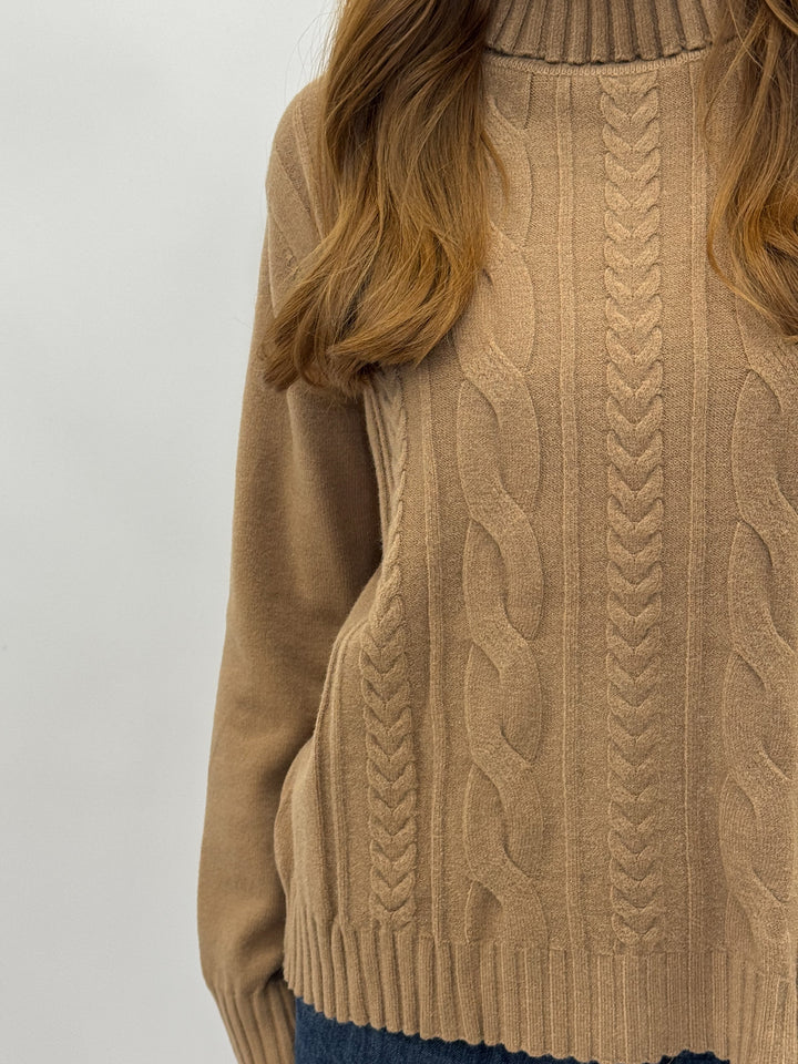 Wilma™  |  Turtleneck Sweater Braids