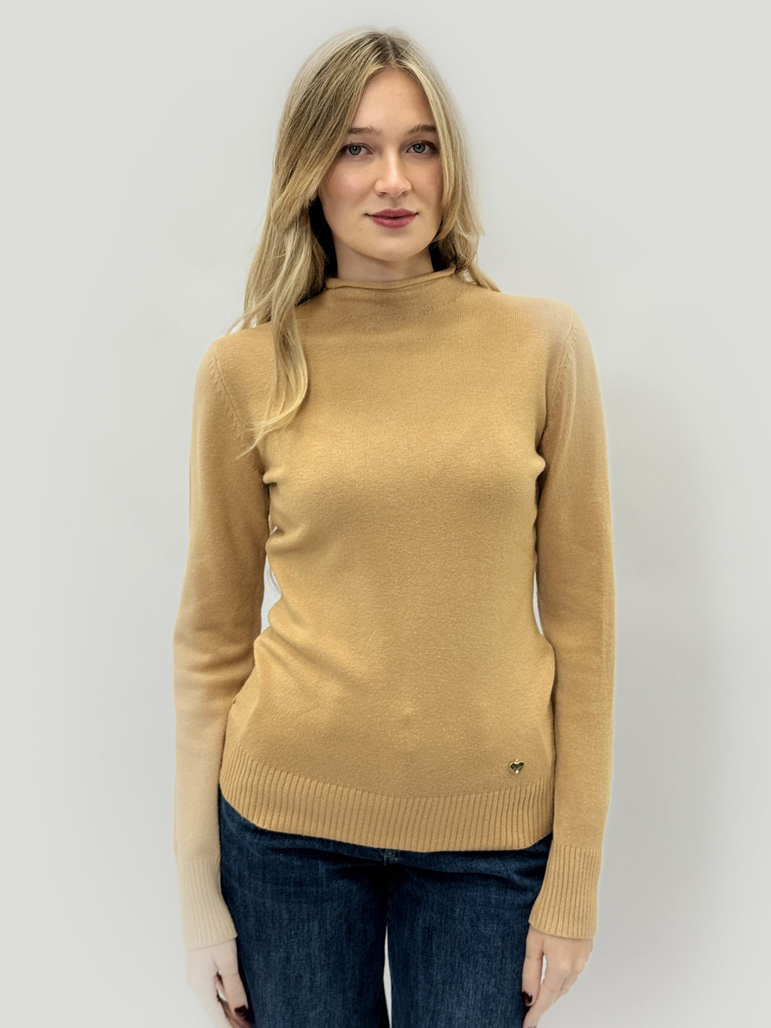 Brigitte™  |  Dolcevita Basic Essential Piece