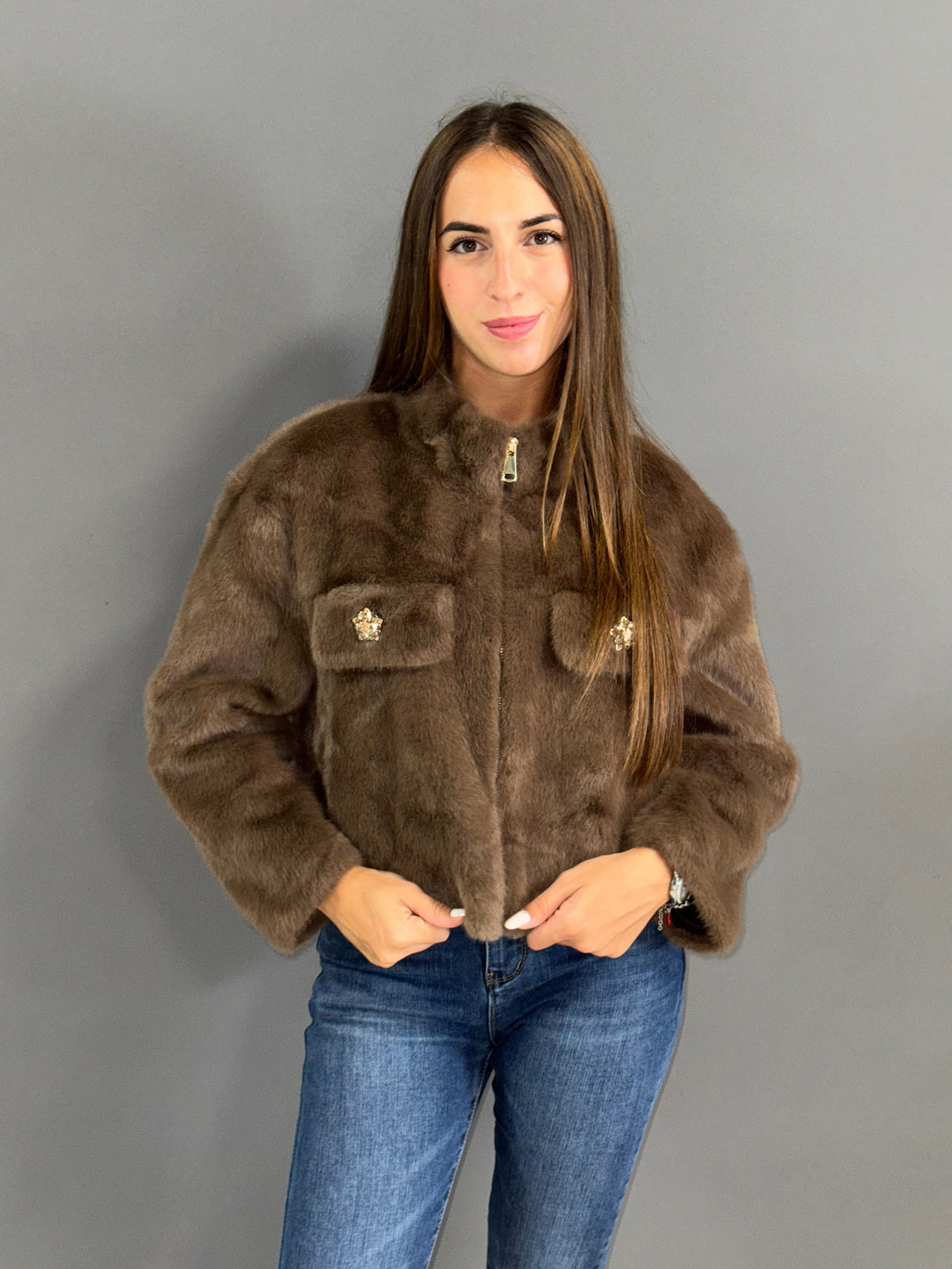 Bianca™  |  Short Beige Faux Pockets