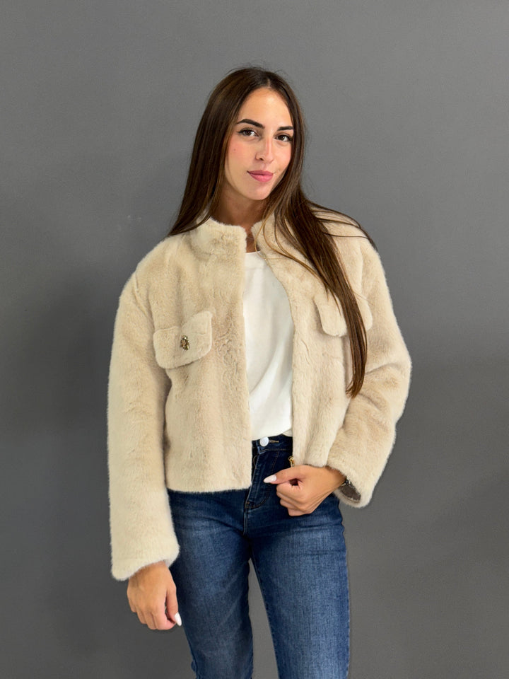 Bianca™  |  Short Beige Faux Pockets