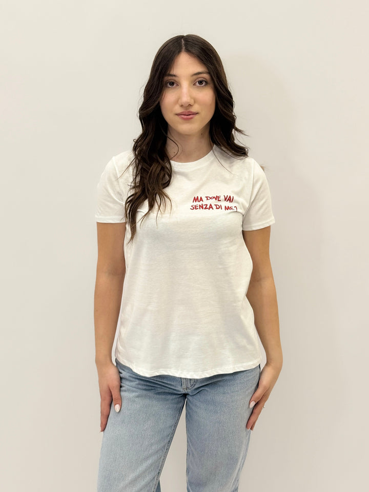 Annelie™  |  T-shirt Text But Me?