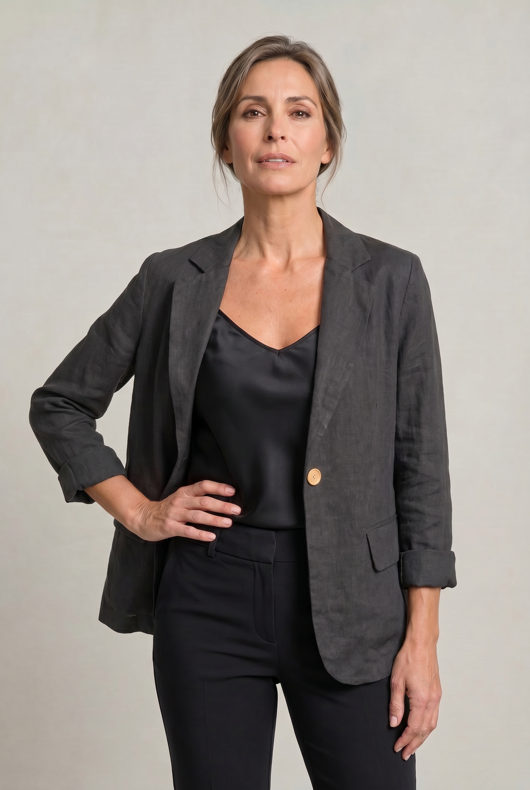 Women's Relaxed Single-Button Blazer with Rolled Sleeves – Ashbourne