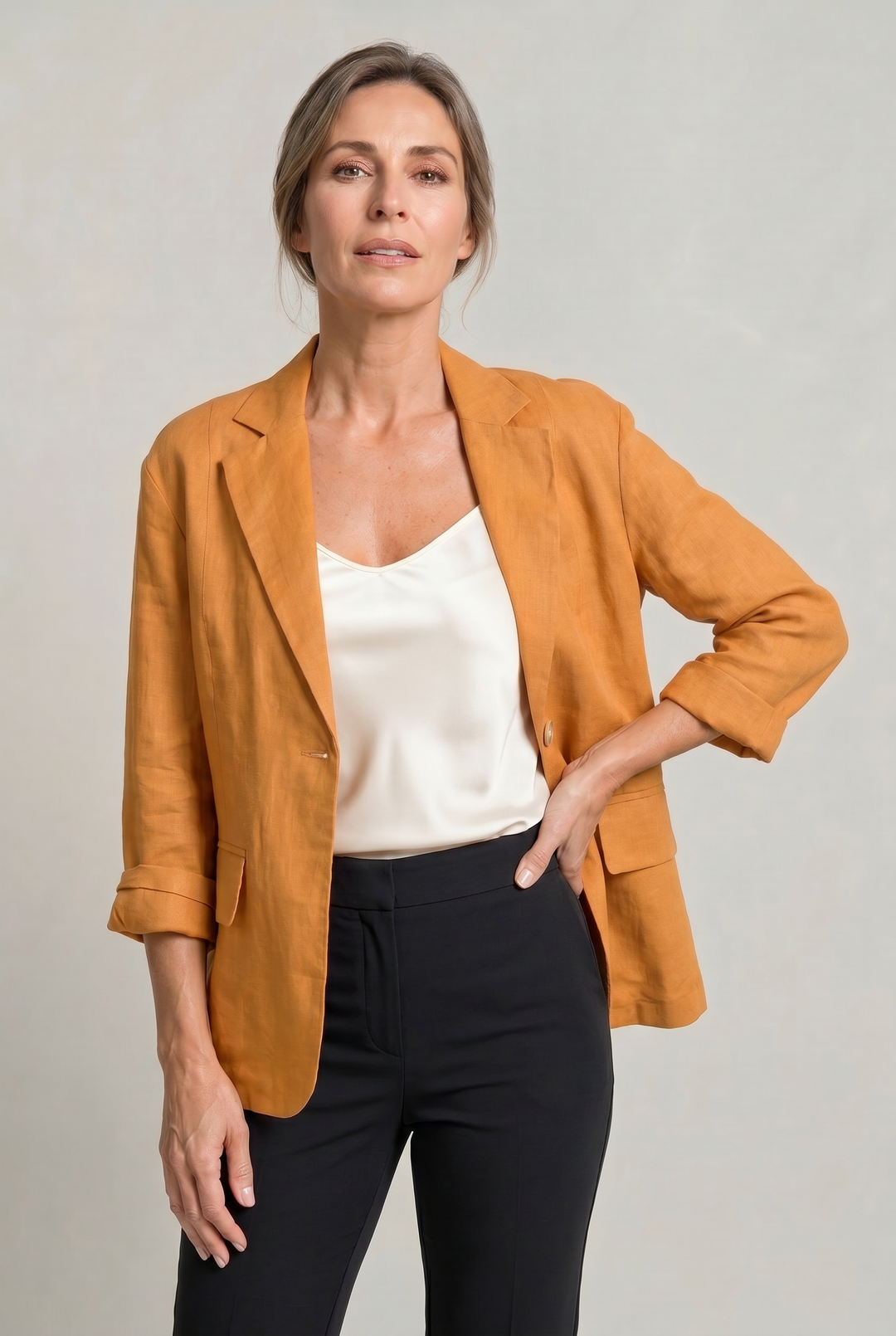 Women's Relaxed Single-Button Blazer with Rolled Sleeves – Ashbourne