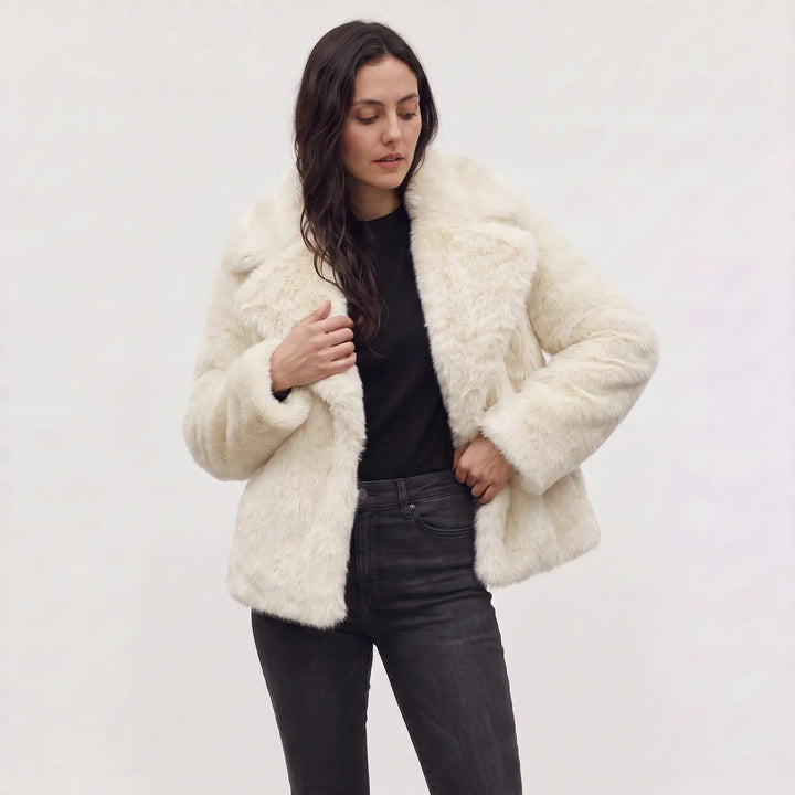 Ladies Oversized Faux Fur Coat with Open Front