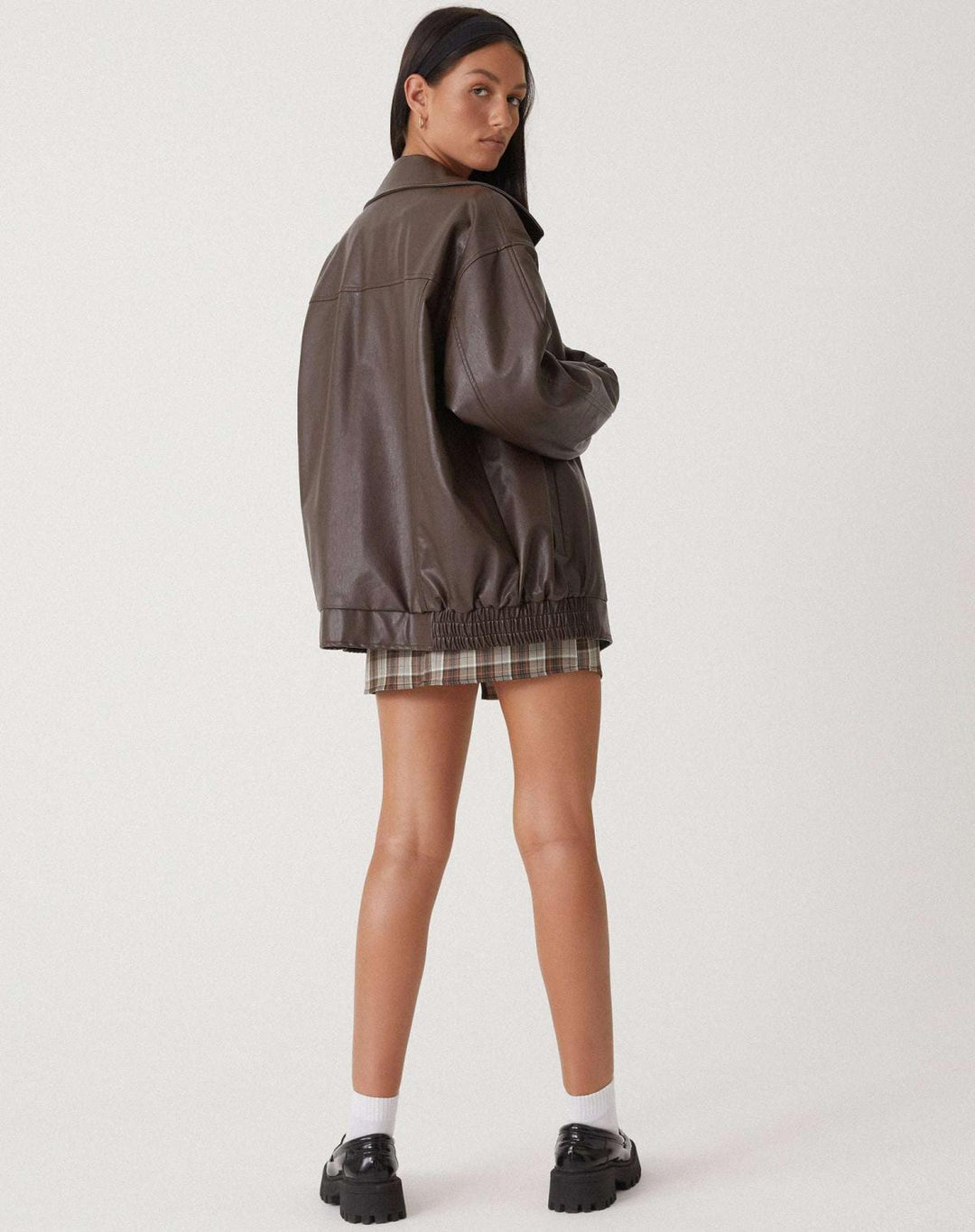 Women's Jacket Oversized Fit & Warm Lining, view 6 - Elena Harper