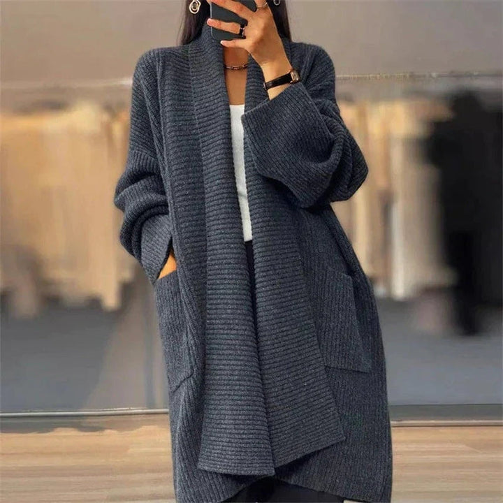 Mid-Heavy Knit Jacket for Women – Flexible Coverage and Light Comfort