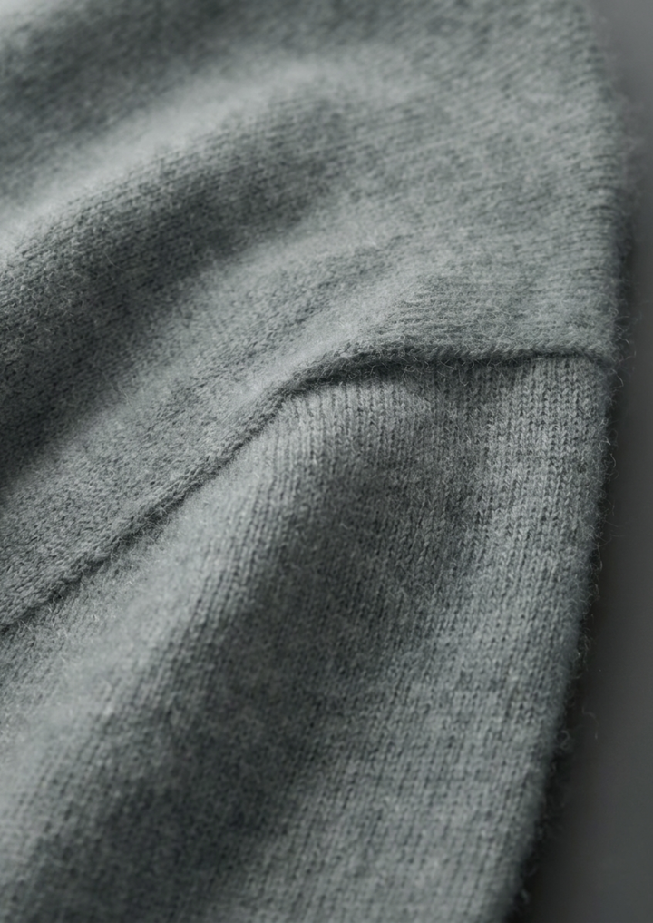 100% CASHMERE CLASSIC CREWNECK T-SHIRT