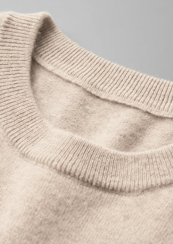 100% CASHMERE CLASSIC CREWNECK T-SHIRT