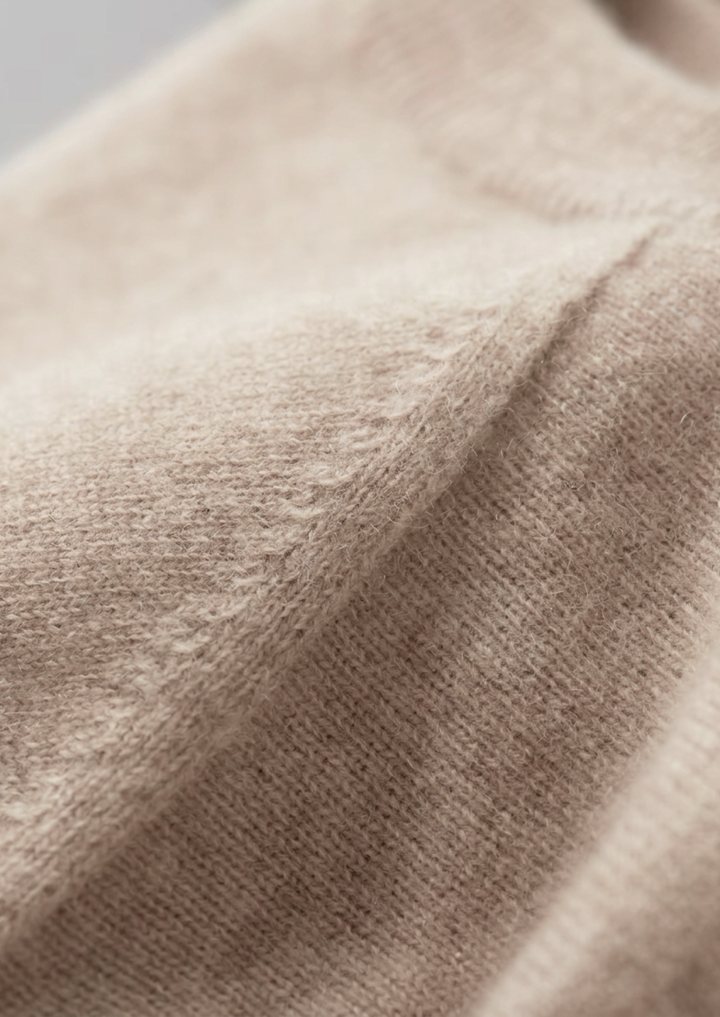 100% CASHMERE CLASSIC CREWNECK T-SHIRT