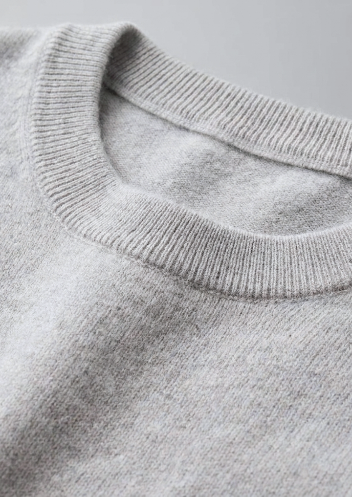 100% CASHMERE CLASSIC CREWNECK T-SHIRT