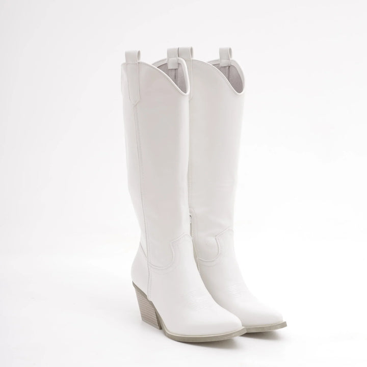 Adele™  |  Wide-heeled Cowboy Boots