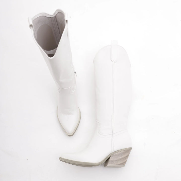 Adele™  |  Wide-heeled Cowboy Boots