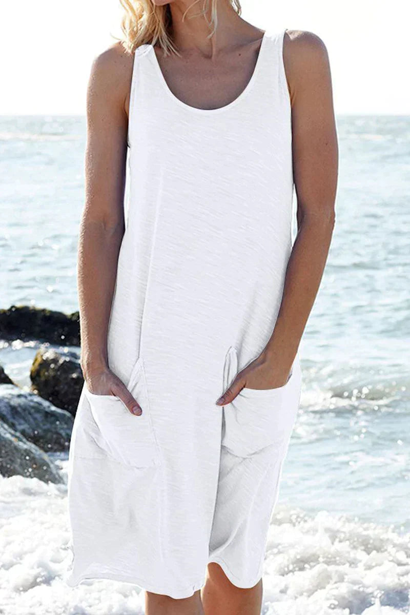 Kyrene – Elegant and Airy Beach Dress
