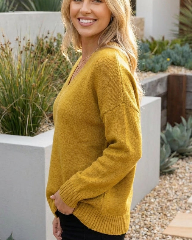 Women’s V-Neck Relaxed Fit Soft Knit Sweater Pullover