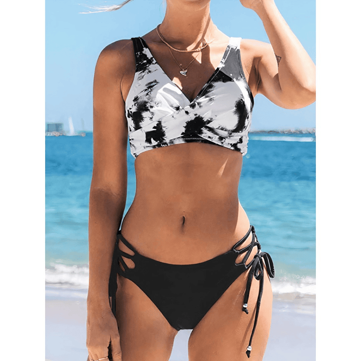 Delia™ Summer Breeze bikini top by Emma & Rose Manhattan featuring lightweight fabric and adjustable straps.
