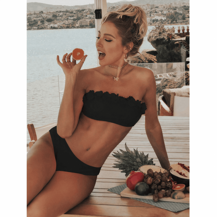 Talita BloomBreeze bikini set by Emma & Rose Manhattan featuring a floral patterned bikini top and matching bottoms.