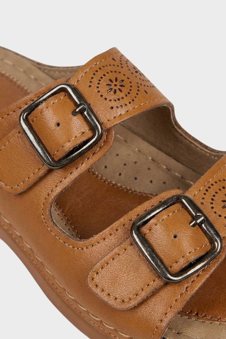 Women's Sandals Slippers with Double Buckle and Perforated Pattern