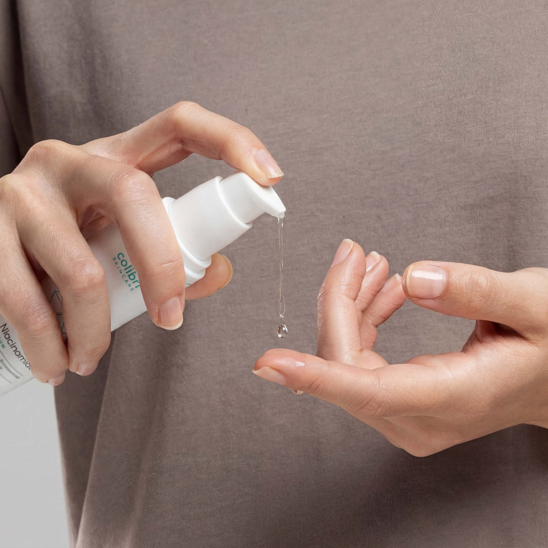 Anti-Blackhead Duo Cleans Pores and Prevents Blackheads