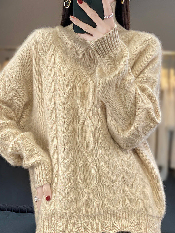 Women's Oversized Pullover with Round Neck
