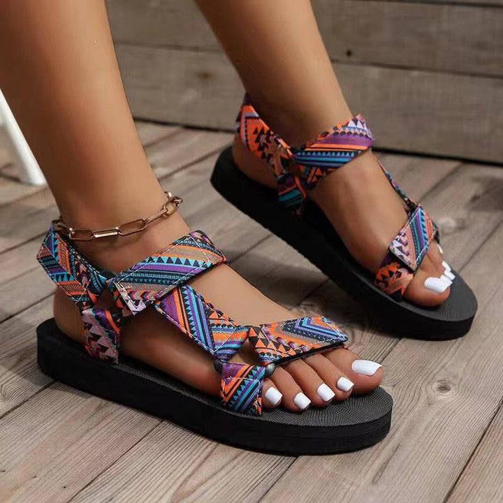 Guadalupe | Lightweight Women's Sandals with Colourful Straps
