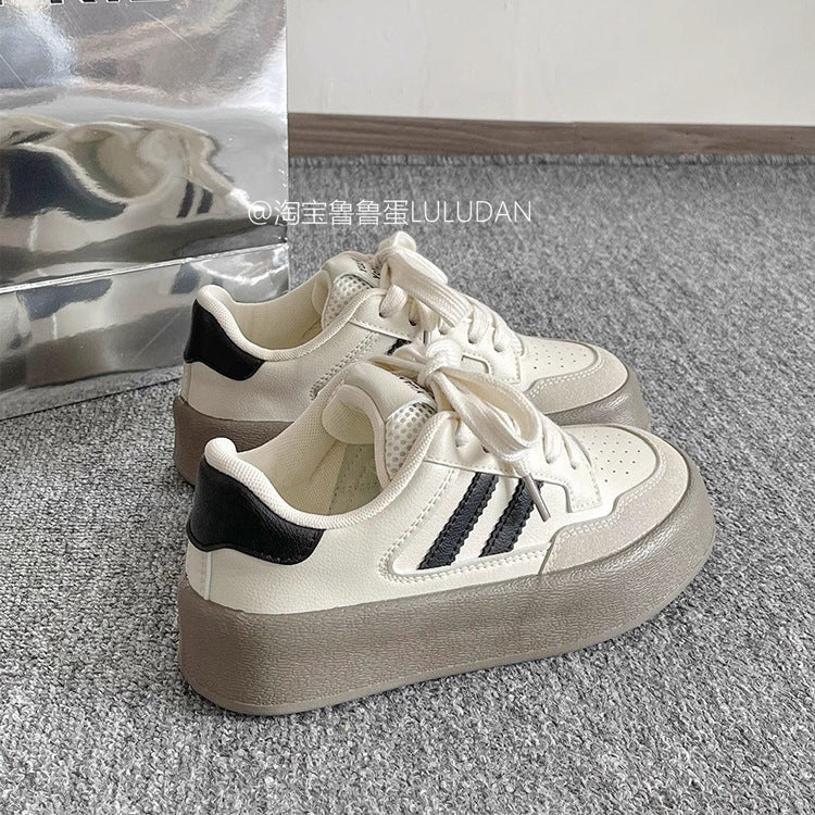 Women's Comfortable Sneakers with Reinforced Sole and Stylish Design EB