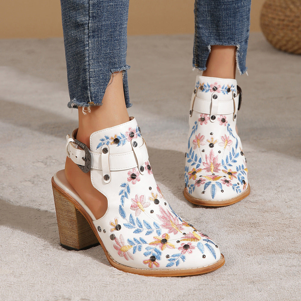 Nina - Floral Embroidery Shoes