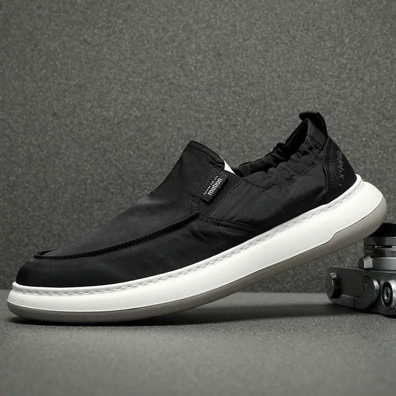 Women's Comfortable Slip-On Sneakers with Elastic Surface Structure EB