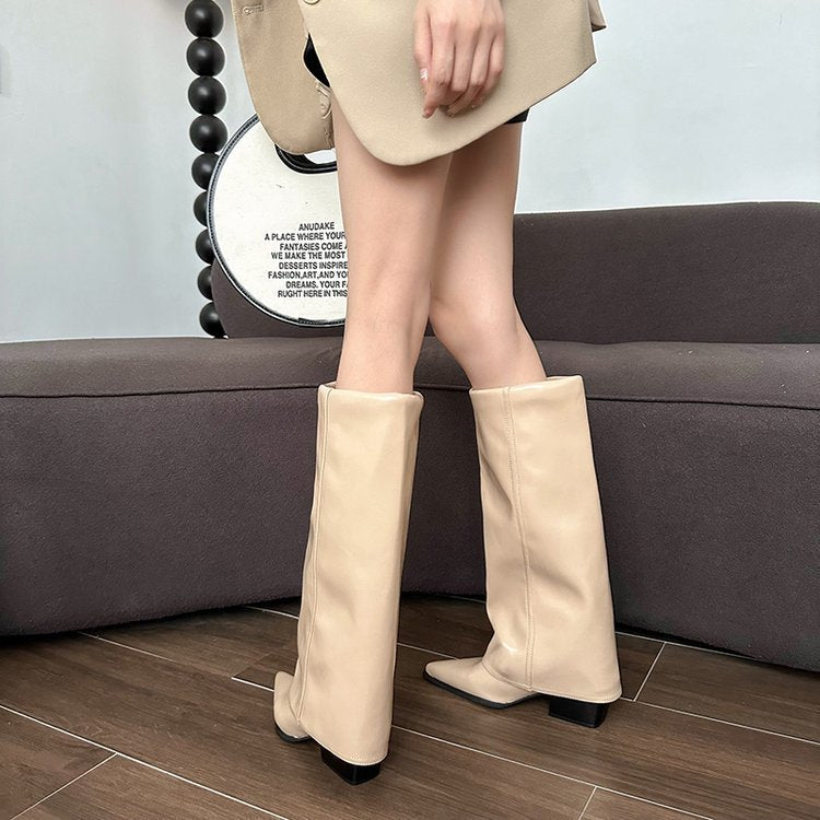 Women's Boots with Block Heel and Modern Cut in Brown