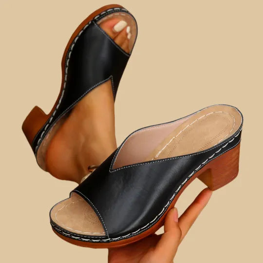 Solmira | Women's Sandals with Wide Heel and Open Design