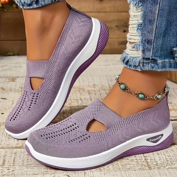 Women’s Comfortable Slip-On Sneakers with Breathable Mesh Structure EB