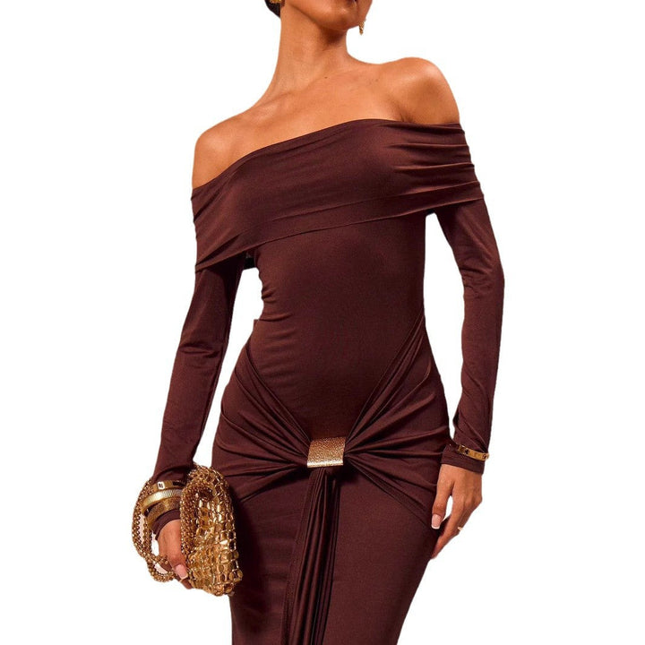 Ladies Evening Dress with Off-Shoulder Silhouette and Elegant Ruching EB