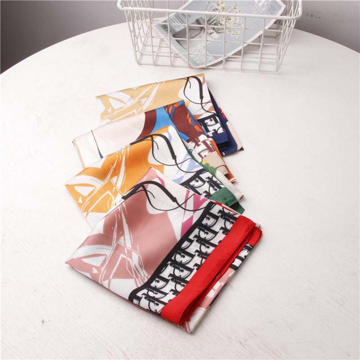 Casual Scarf with Abstract Print