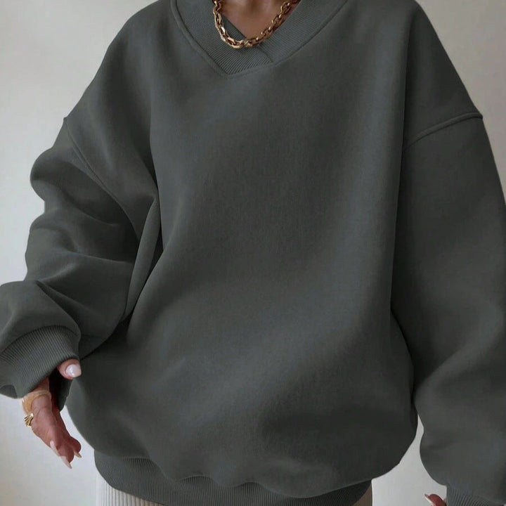 Women's Round Neck Long Sleeve Solid Color Sweater